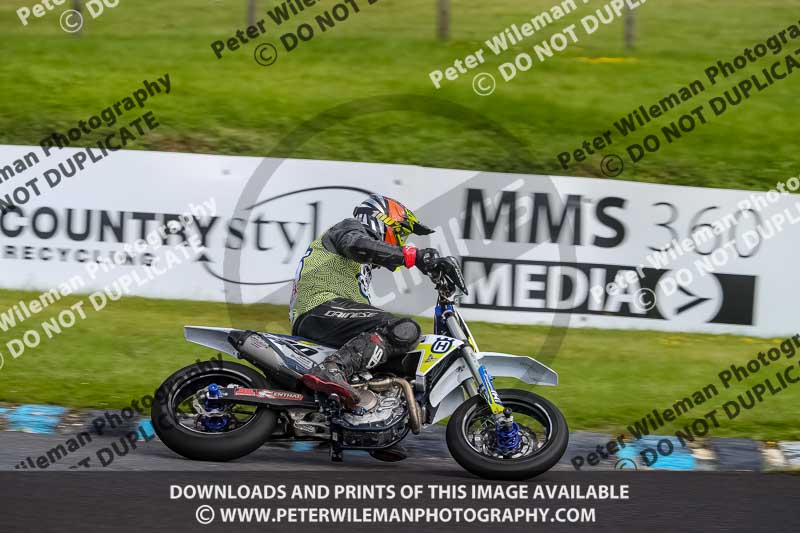 enduro digital images;event digital images;eventdigitalimages;lydden hill;lydden no limits trackday;lydden photographs;lydden trackday photographs;no limits trackdays;peter wileman photography;racing digital images;trackday digital images;trackday photos